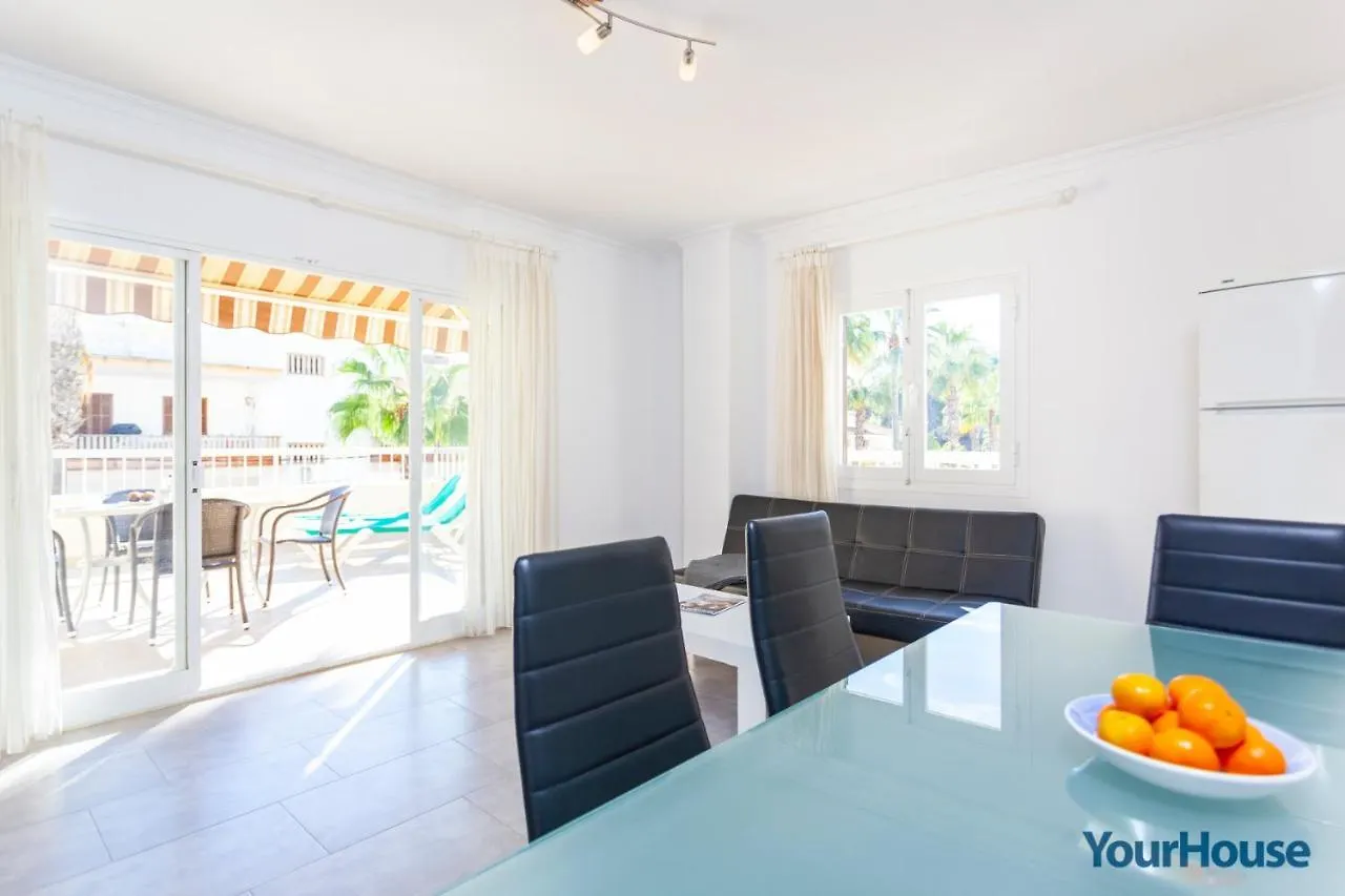 Yourhouse Acapulco Apartment Can Picafort  Spain