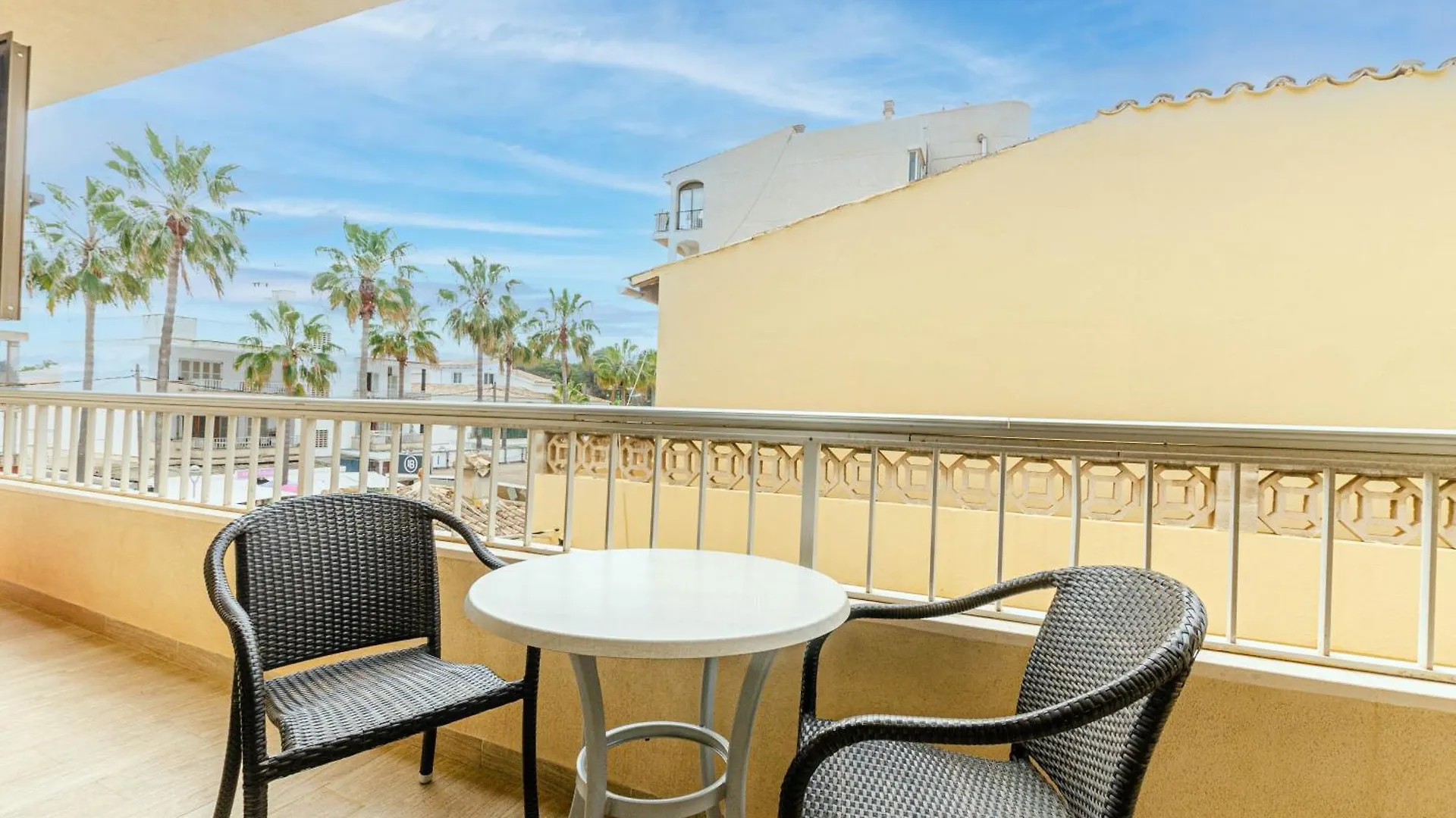 Acapulco Apartments Can Picafort  Spanien