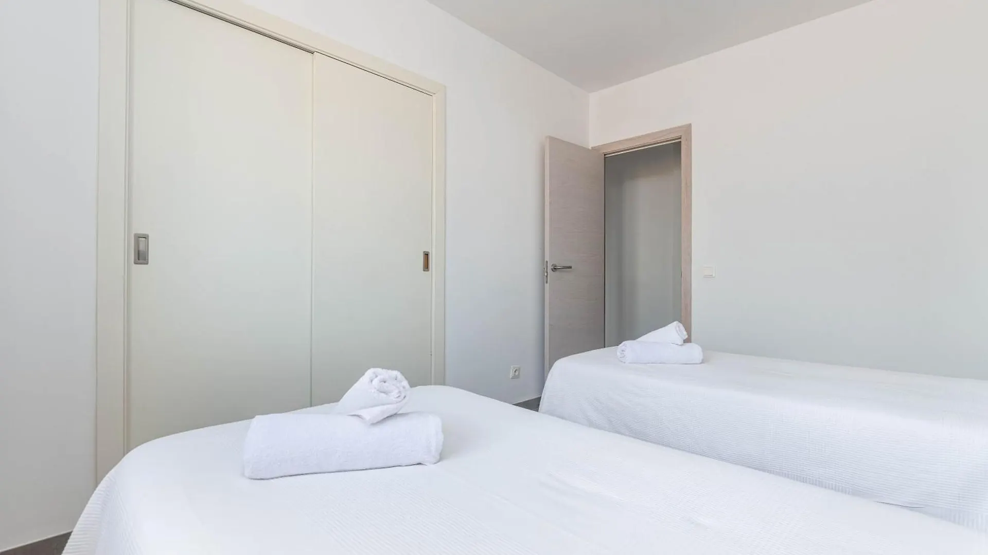 Yourhouse Acapulco Apartment Can Picafort  Can Picafort (Mallorca)